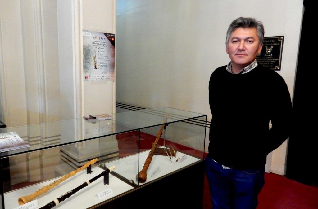 Christian González, luthier: “Es necesario que hayan más instrumentos históricos fabricados en Chile”