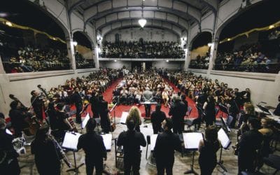 Intérprete de laúd y cantante colombiano, Armando Fuentes dicta clases gratuitas en la Academia de Música Antigua de la Usach