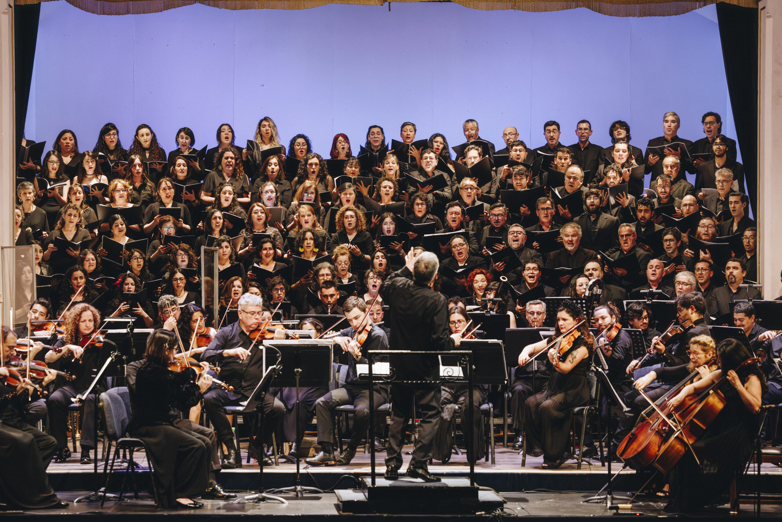 Orquesta y Coro Sinfónico Usach interpretan el “Réquiem” de Mozart